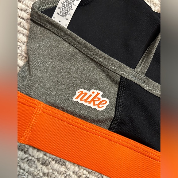 NIKE SPORTS BRA - Picture 5 of 5